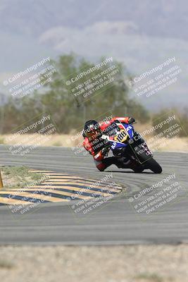 media/Oct-02-2025-Racers Edge (Thu) [[2c91cb6ab3]]/2-A Group/Session 3-Turn 7 (1130am)/